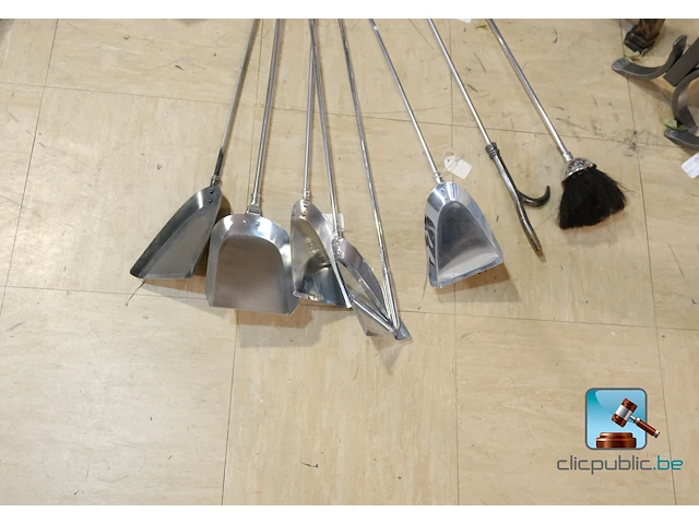 Set accessoires voor open haarden - afbeelding 7 van  9