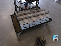 Set accu’s op een trolley - afbeelding 2 van  4