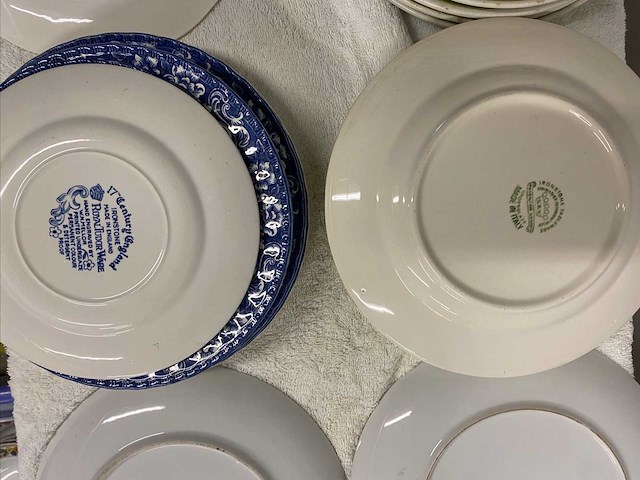 Set antieke servies en porselein – europees en diverse merken - afbeelding 12 van  14