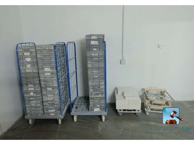Set bakken met karretjes - afbeelding 1 van  8