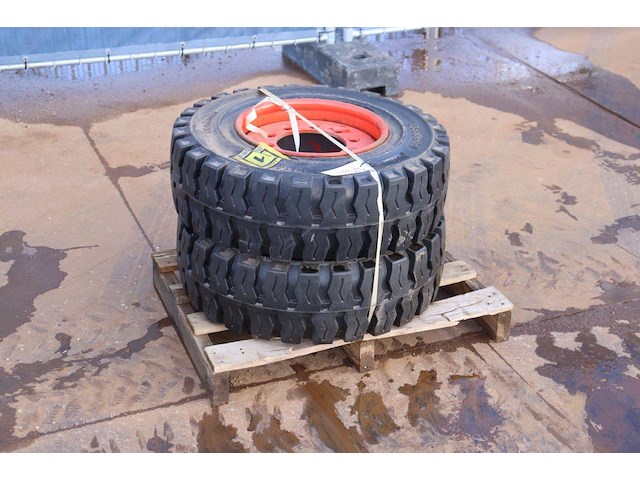 Set banden ecosolid 250-15 7.0 - afbeelding 1 van  1