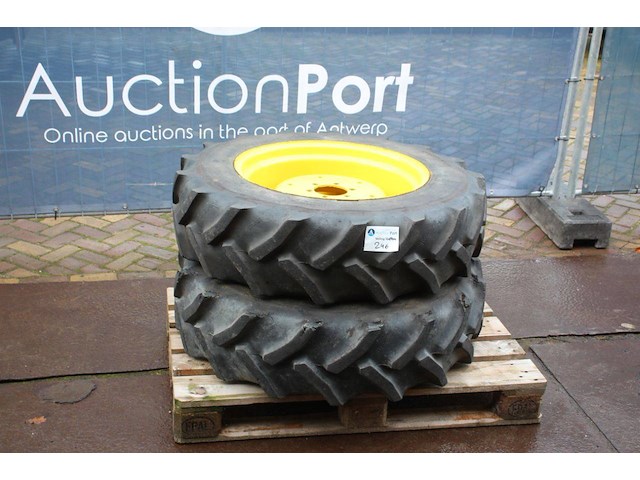 Set banden goodyear 11.2r24 - afbeelding 1 van  1