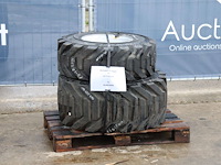 Set banden met beschadigde velg outrigger 14-17.5nhs/16-625nhs - afbeelding 1 van  1