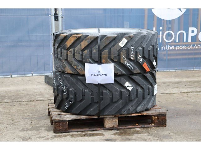 Set banden met velg outrigger in445/50d710 nieuw - afbeelding 1 van  1