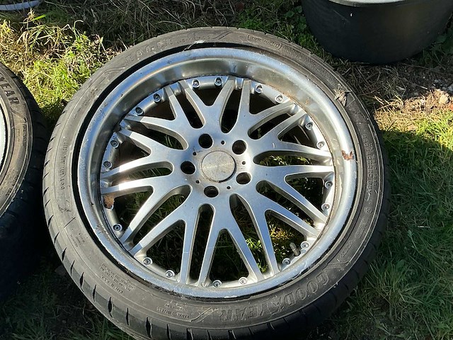 Set banden met velg velg - afbeelding 4 van  7