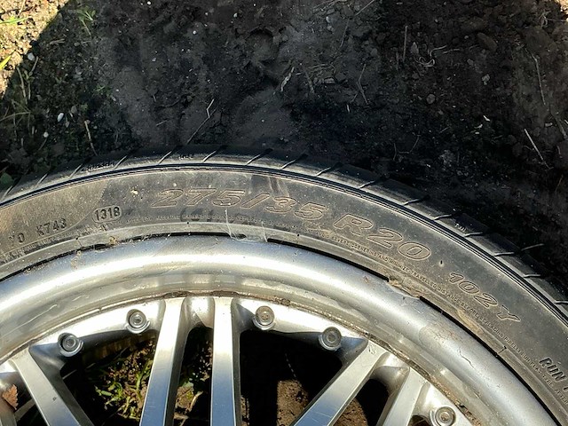 Set banden met velg velg - afbeelding 7 van  7