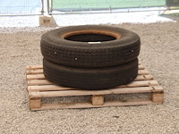 Set banden michelin 8.25r20 (marge) - afbeelding 1 van  1
