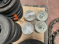 Set banden, velgen en rubberen rupsbanden – gemotoriseerde teelt / kleine landbouwmachines - afbeelding 5 van  8