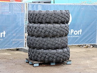 Set banden - afbeelding 1 van  1