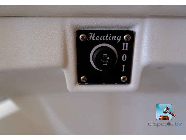 Set bestaande uit een elektrische fauteuil en een lage kast - afbeelding 7 van  11