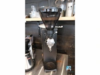 Set bestaande uit een koffiezetapparaat en een koffiemolen - afbeelding 6 van  9