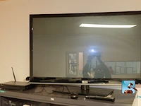 Set bestaande uit een televisie en een recorder