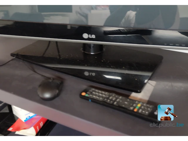 Set bestaande uit een televisie en een recorder - afbeelding 2 van  7