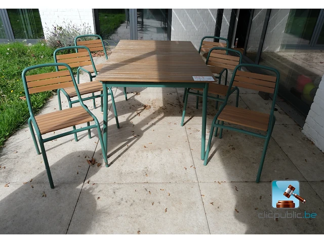 Set bestaande uit een terrastafel en stoelen - afbeelding 1 van  5