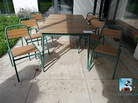 Set bestaande uit een terrastafel en stoelen - afbeelding 1 van  5
