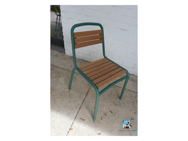 Set bestaande uit een terrastafel en stoelen - afbeelding 4 van  5