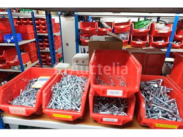 Set bevestigingen en verschillende schroeven - afbeelding 21 van  23