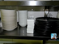 Set borden en keukengerei - afbeelding 7 van  22