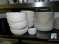 Set borden en keukengerei - afbeelding 8 van  22