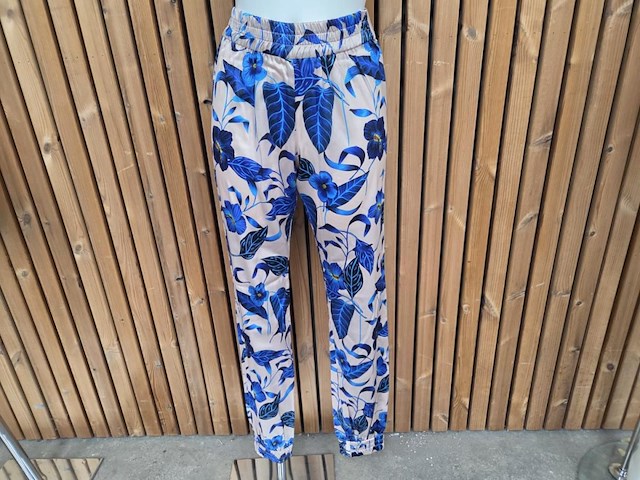 Set cobalt flower maat s blouse 1 + broek 1 - afbeelding 2 van  2
