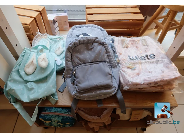 Set displays met inhoud - afbeelding 16 van  24