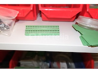 Set diverse elektrische apparatuur - afbeelding 8 van  19