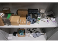 Set diverse elektrische apparatuur - afbeelding 13 van  19