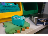 Set diverse elektrische apparatuur - afbeelding 14 van  19