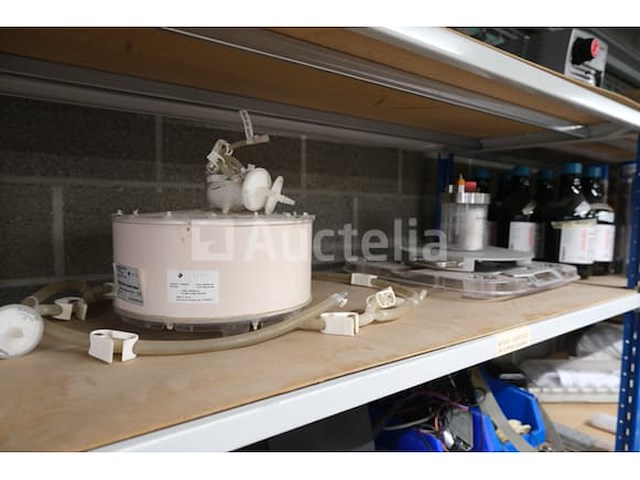 Set diverse elektronische apparatuur en onderdelen (grote aantallen) - afbeelding 32 van  37