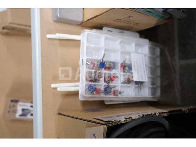 Set elektronische componenten voor plc's - afbeelding 18 van  22