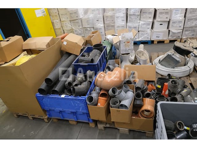 Set fittingen, bevestigingsmiddelen en diverse materialen - afbeelding 5 van  19