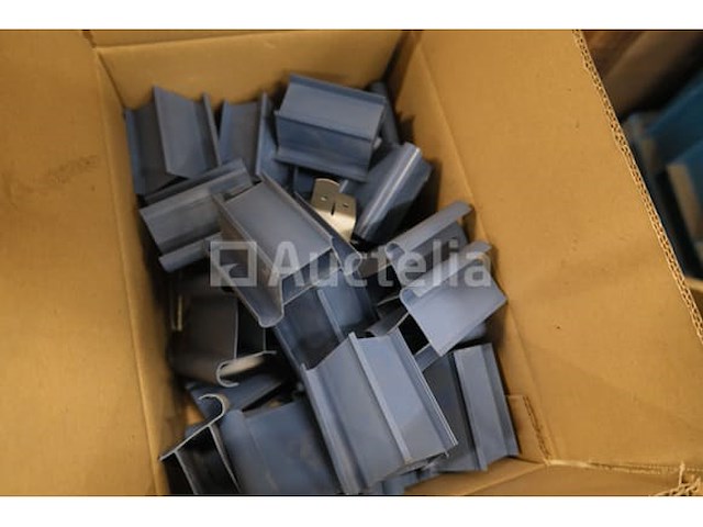 Set fittingen, bevestigingsmiddelen en diverse materialen - afbeelding 9 van  19