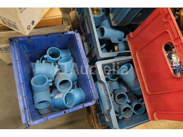 Set fittingen, bevestigingsmiddelen en diverse materialen - afbeelding 14 van  19