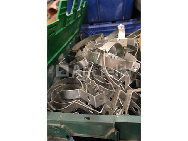 Set fittingen, bevestigingsmiddelen en diverse materialen - afbeelding 15 van  19