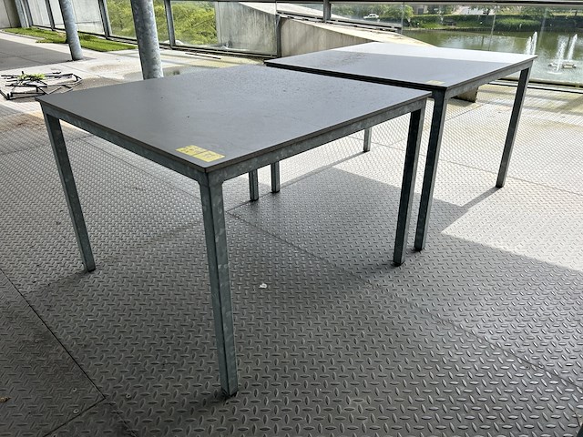 Set galvanisé tafels (2) - afbeelding 1 van  2