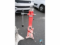 Set geleidingsvoeten voor boormachines - afbeelding 5 van  9