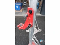 Set geleidingsvoeten voor boormachines - afbeelding 9 van  9