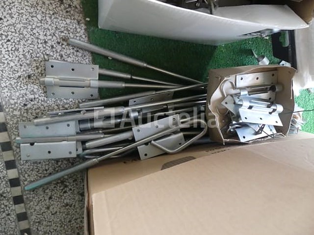 Set gereedschap, hardware en diverse gebruiksvoorwerpen - afbeelding 11 van  23