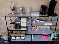 Set huishoudelijke apparaten en keukengerei