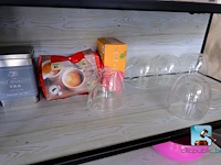 Set huishoudelijke apparaten en keukengerei - afbeelding 16 van  18