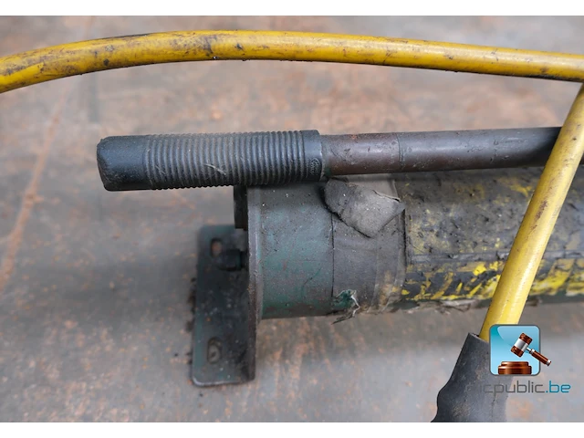 Set hydraulische cilinders - afbeelding 6 van  6