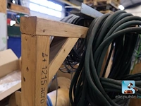 Set kabelhaspels met elektriciteitskabels - afbeelding 2 van  10