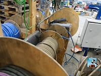 Set kabelhaspels met elektriciteitskabels - afbeelding 10 van  10