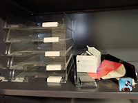 Set kantoorapparatuur met inhoud - afbeelding 2 van  10