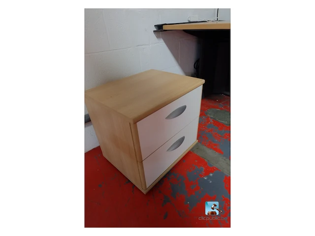 Set kantoorapparatuur met inhoud - afbeelding 5 van  10