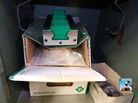 Set kluisjes met inhoud - afbeelding 10 van  37