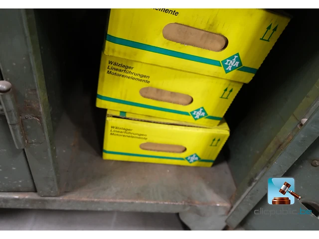 Set kluisjes met inhoud - afbeelding 14 van  37
