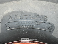 Set kubota velgen met gazonbanden - afbeelding 4 van  7