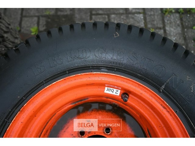 Set kubota velgen met gazonbanden - afbeelding 6 van  7