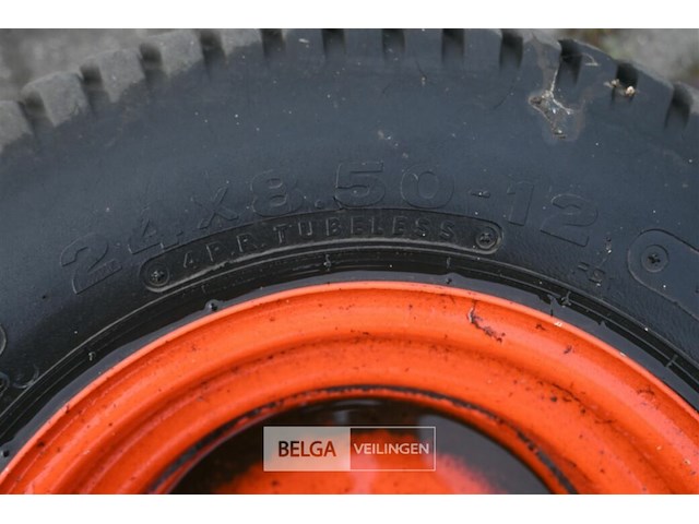 Set kubota velgen met gazonbanden - afbeelding 7 van  7